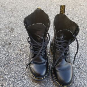 Dr.Martens